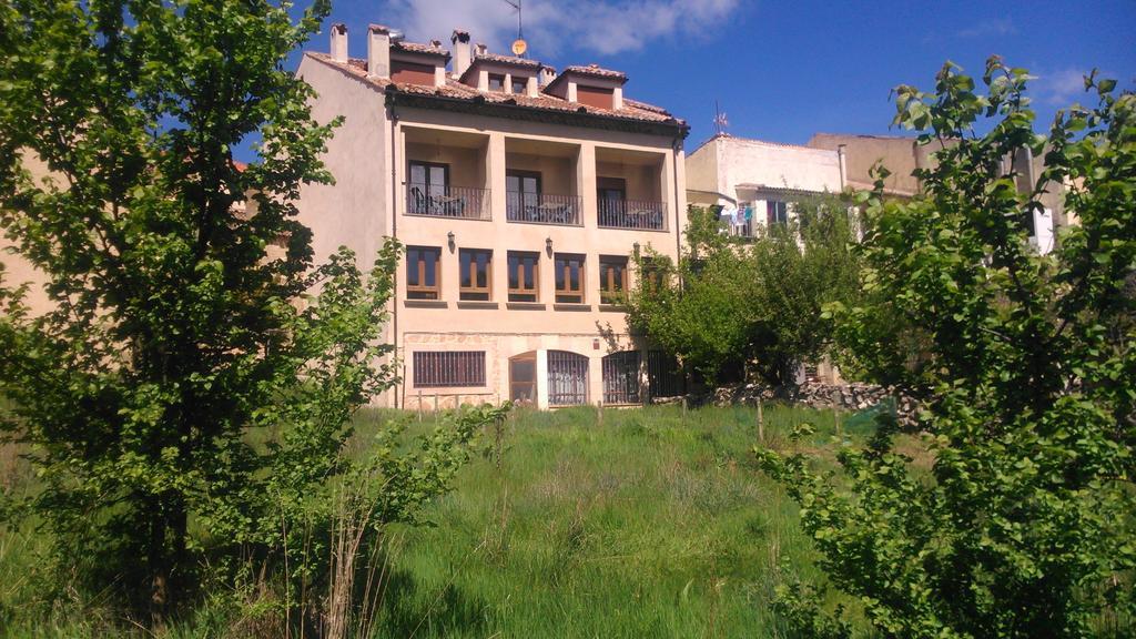 Hotel La Mesta Prádena Exteriér fotografie